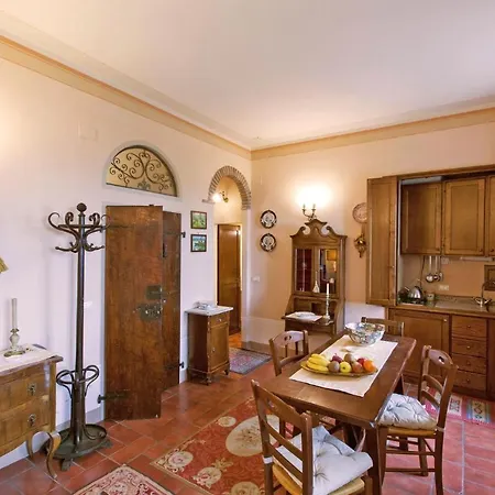 Appartement Sleeps 2 With Wifi